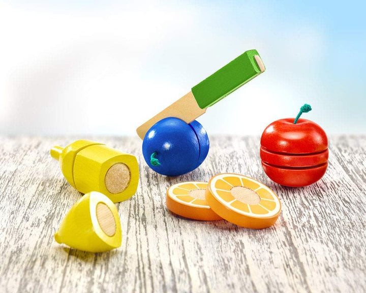 Selecta 62070 Obstsalat, Klett und Schneidespielzeug aus Holz, 11 Teile, Küchen-Spielzeugset, Mehrfa