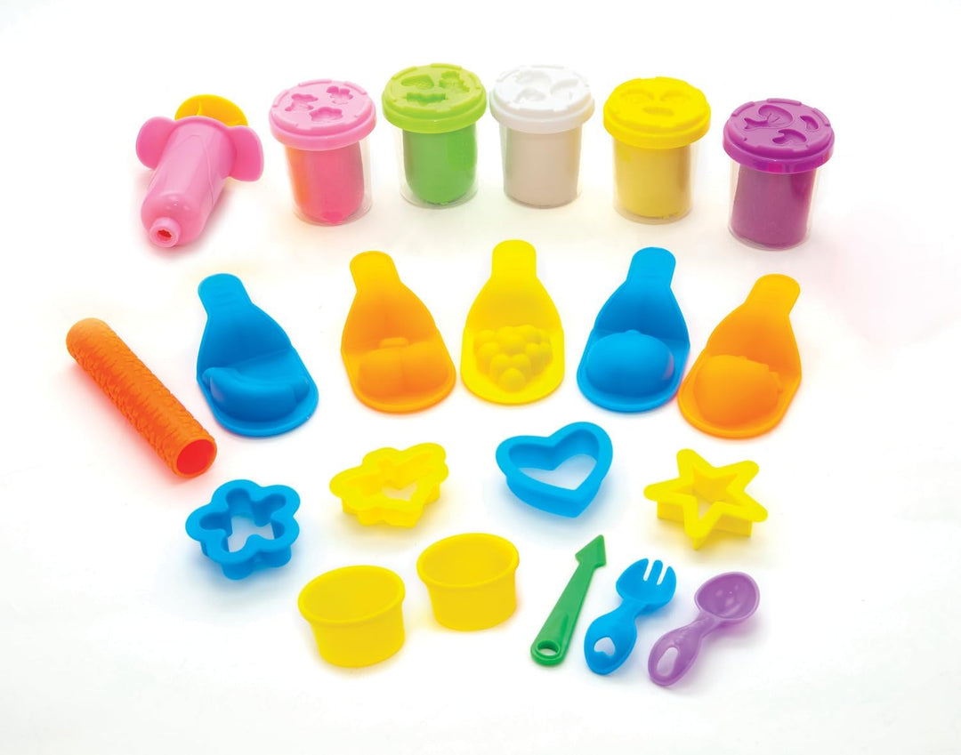 Simba 106326051 - Art und Fun Knetset Fruchteimer, 5x50g Knete, 5 Fruchtformen, 4 Ausstechformen, 16