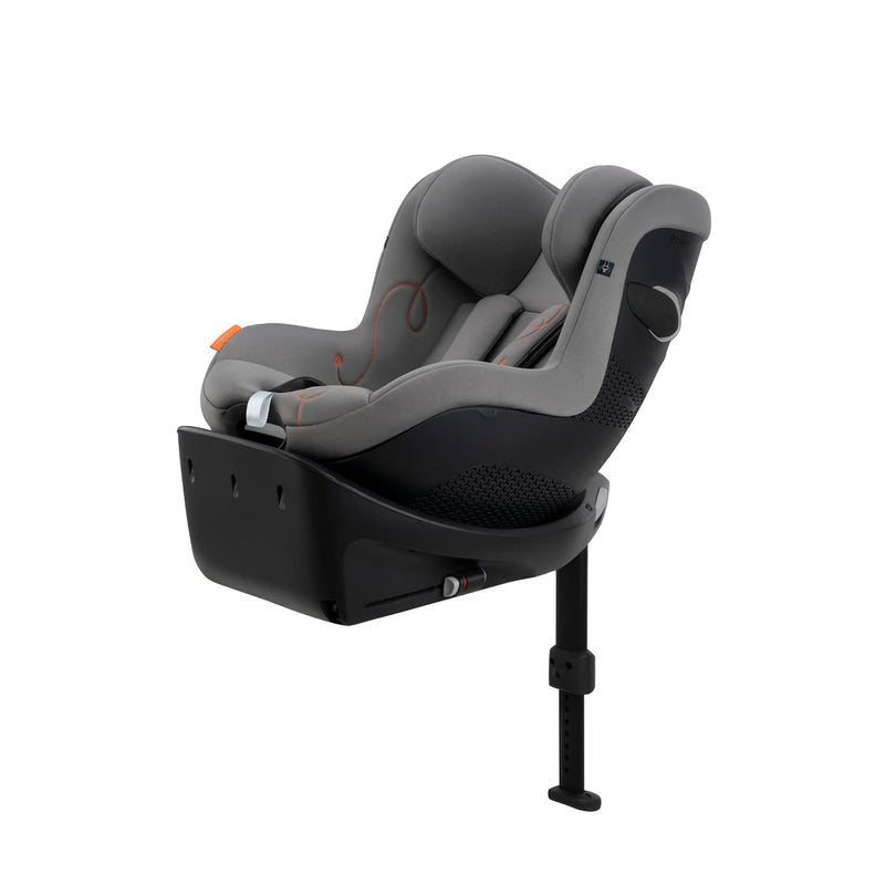 CYBEX Gold Kinder-Autositz Sirona Gi i-Size Comfort inkl. Base, Ab ca. 3 Monaten bis 4 Jahre (Ab Geb