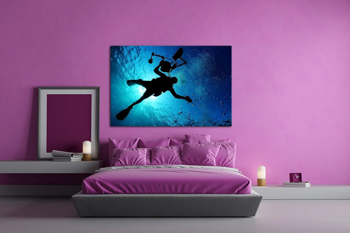 deyoli Taucher im tiefen Ozean Format: 80x60 als Leinwand, Motiv fertig gerahmt auf Echtholzrahmen,