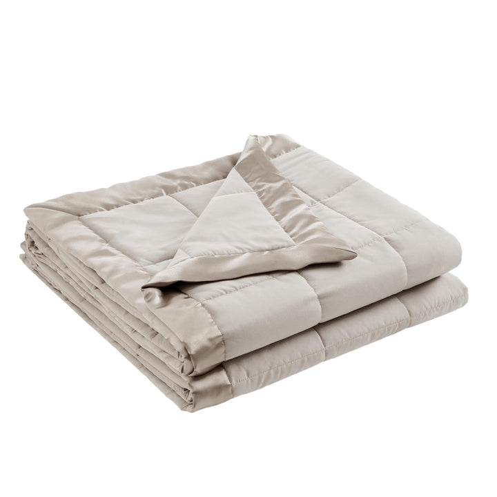 Madison Park Leichte Mikrofaser-Decke, Luxus-Steppung, Satin-Bindung, Akzent, 3M Scotchguard-Bezug,