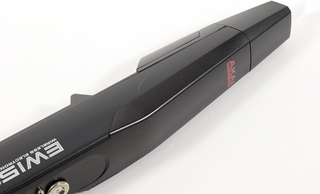 AKAI Professional EWI5000 - Kabelloses, batteriebetriebenes elektronisches Blasinstrument mit integr
