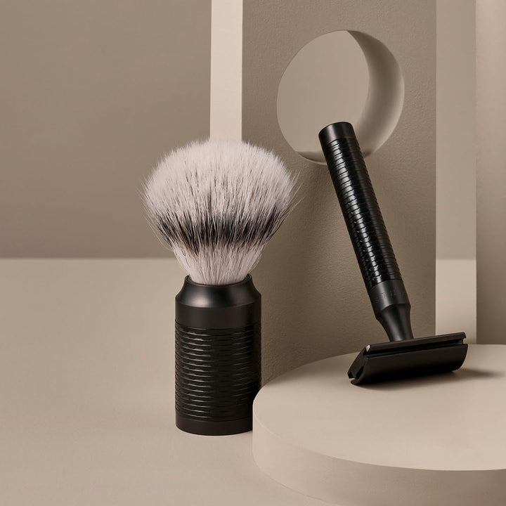 MÜHLE Rocca traditioneller Sicherheitsrasierer - Rasierhobel Jet-Black geschlossener Kamm - schwarze