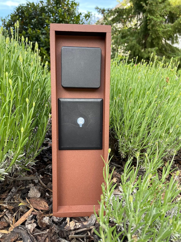 BOLD Pado smarte Aussen-Steckdose-Garten Steckdosen-Säule 3Fach Stecker Rost (Smart Home (iOS & Andr