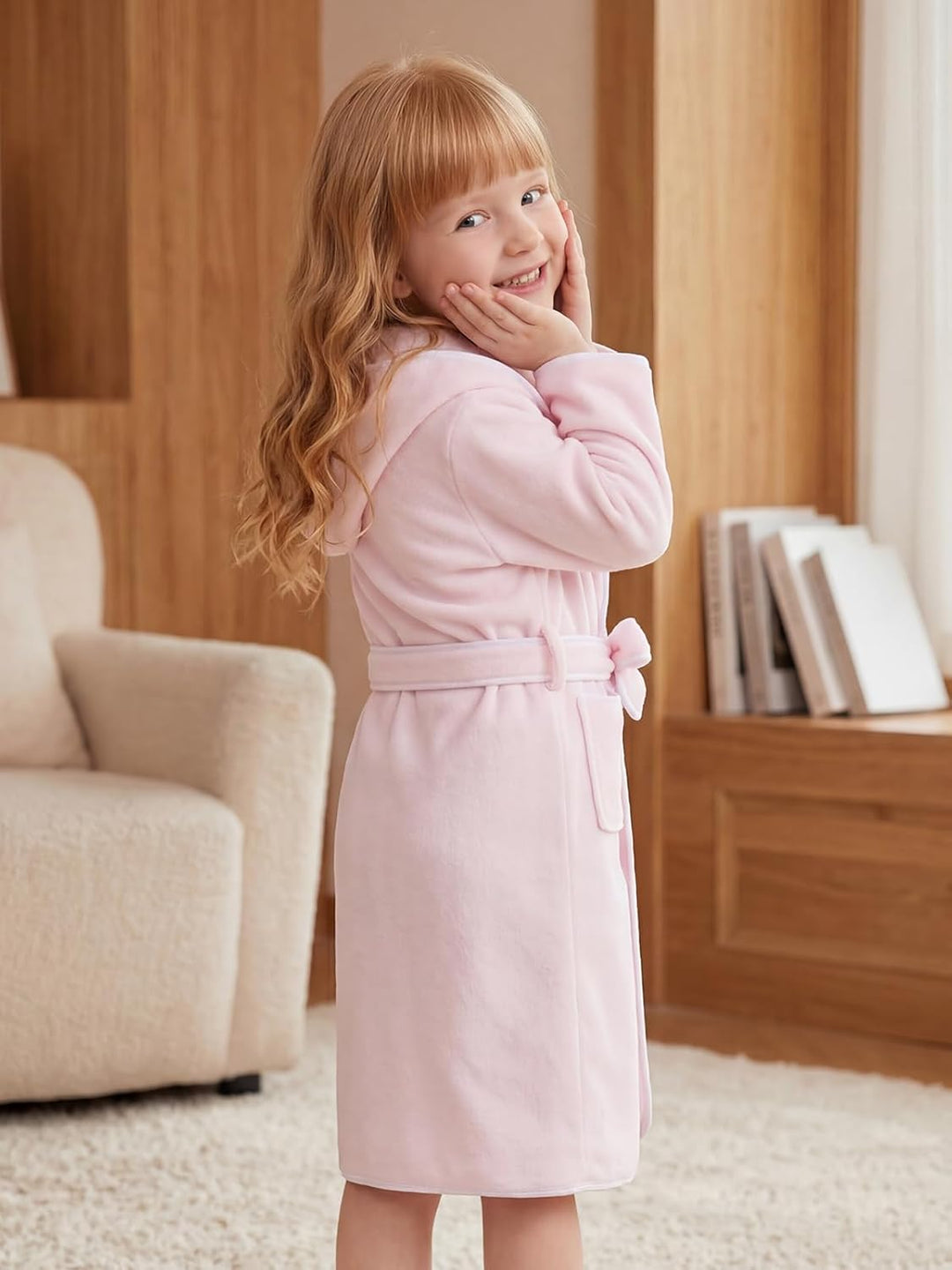 JiAmy Kinder Bademantel mit Kapuze Coral Fleece Leicht Morgenmantel mit Kontrastband Weich Saugfähig