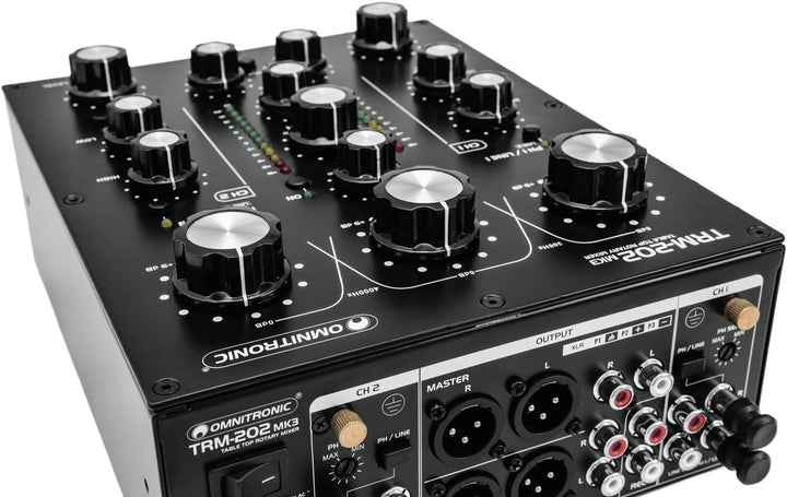 OMNITRONIC TRM-202 MK3 2-Kanal Rotary-Mixer mit 3-Band-Frequenzisolator | Gainregler, 2-Band-Equaliz