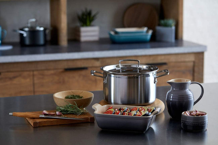 Le Creuset Fleischtopf aus 3-ply Edelstahl, Ø 18 cm, Für alle Herdarten inkl. Induktion geeignet, Si