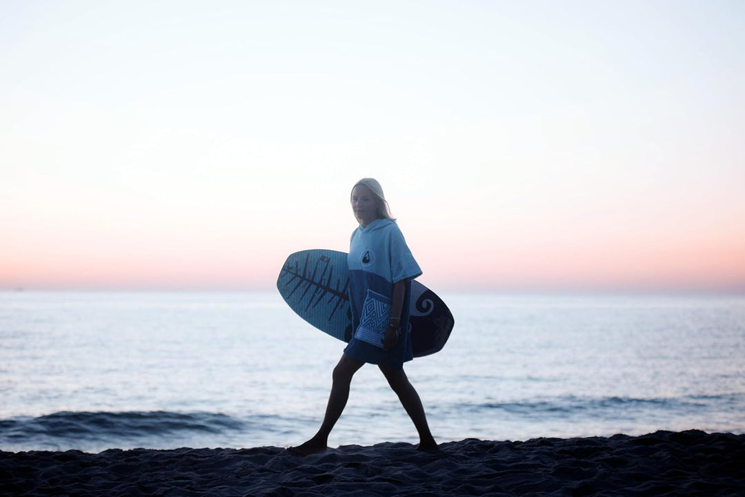 WAVE HAWAII Surfponcho für Körpergrössen von 90-120 cm Poncho ÖKO Baumwolle Umkleidehilfe für Schwim