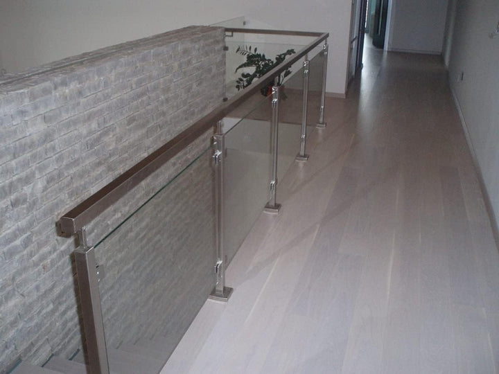Sellon24® Edelstahl Bodenflansch 105x105 Bodenanker eckig Rohr 40x40 mm Geländer Pfosten V2A geschli