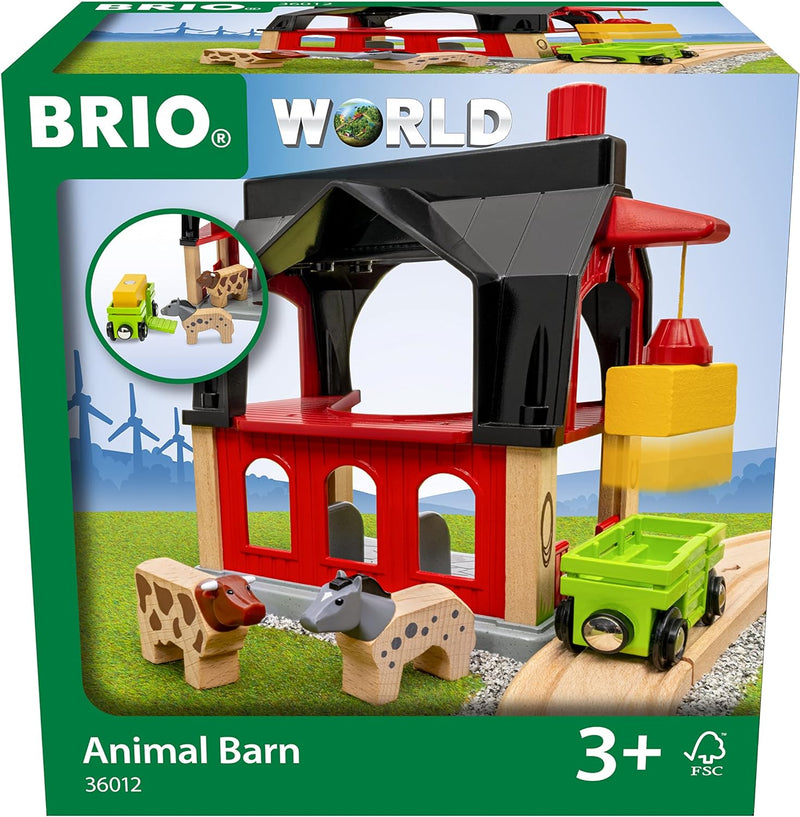 BRIO 36012 - Tierscheune mit Heuwaggon - Zubehör zum Zugset für Kinder ab 3 Jahren