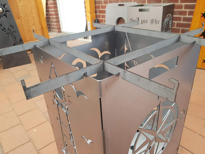 Grillplatte ca. 60 x 60 cm inkl. Halterung für Feuerkörbe aus unserem Sortiment Feuerplatte Grillabe