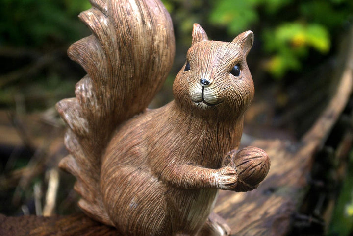 GeKi Trend 2er Set Eichhörnchen Paar Dekofiguren Gartendeko wetterfest 17/19 cm gross