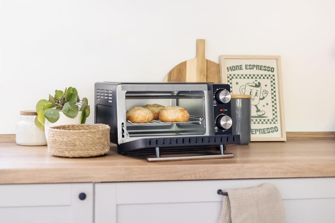 Steba KB M9 Mini Backofen, 9 Liter | Ober- und Unterhitze, Pizzatiefe bis Ø 22 cm, 2 Einschubebenen