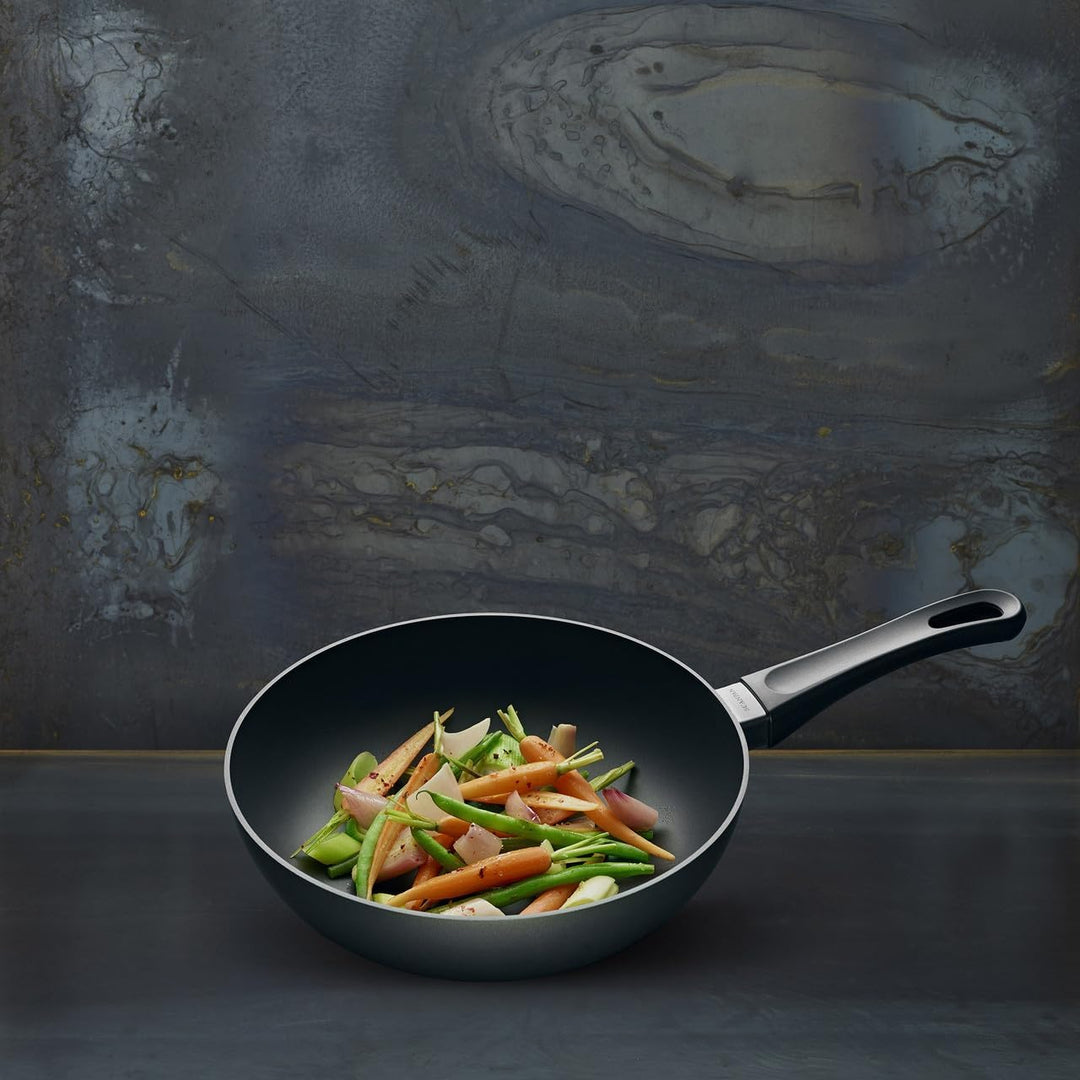 SCANPAN Classic Wokpfanne Induction 24 cm | Multifunktionale Wok-Pfanne | Stratanium+ Antihaftbeschi