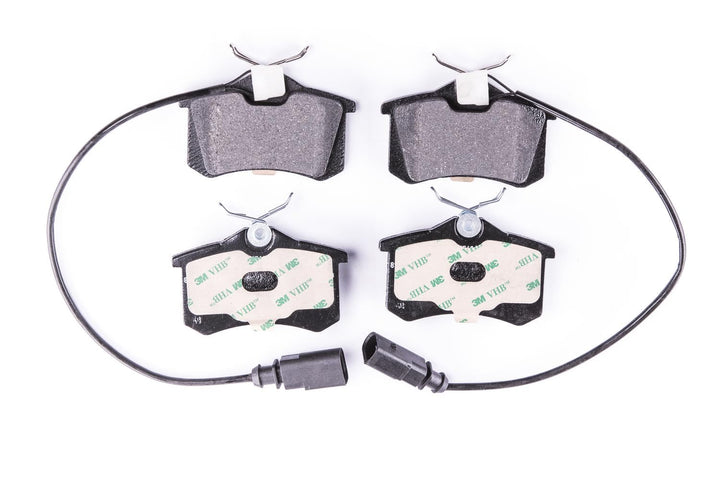 HELLA PAGID 8DB 355 013-131 Bremsbelagsatz - T1678 - Dicke/Stärke: 17.2mm - Bremssystem: Lucas - mit