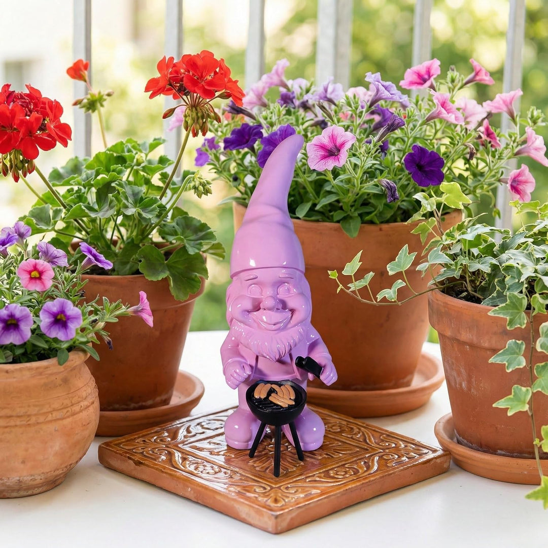 colourliving GartenPoser GrillPoser Gartenzwerg am Grill – Moderne Zwerg-Deko in Hochglanz für Garte