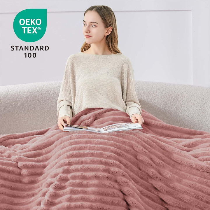 BEDELITE Fleece-Überwurfdecke für Couch, Weiche und Warme, Flauschige Staubiges Rosa Decke, Dekorati