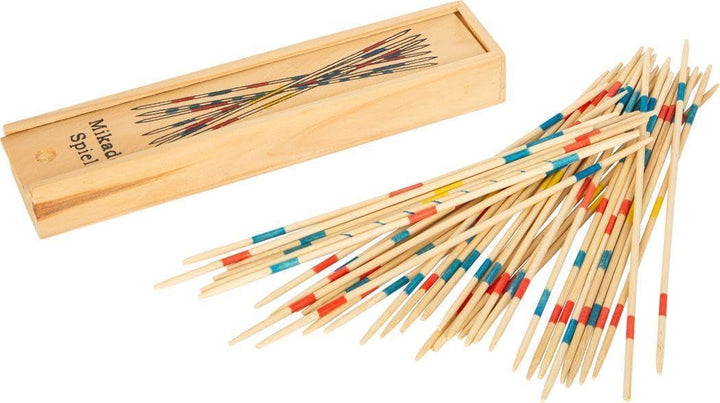Small Foot Spielesammlung, mit 20 klassischen Gesellschaftsspielen in massiver Holzkiste, ab sechs J