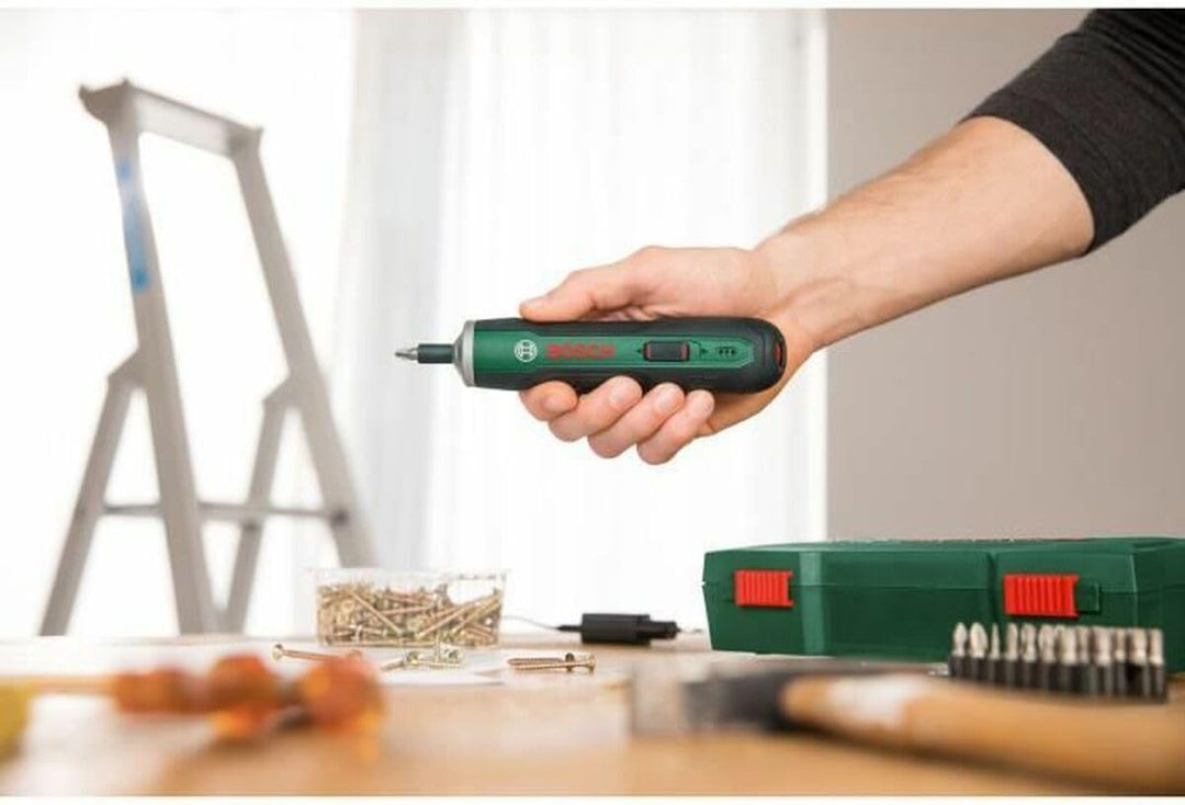 Bosch - Ergonomischer Akkuschrauber PushDrive (eingebauter 3,6-V-1,5-Ah-Akku, Micro-USB-Aufladung, L