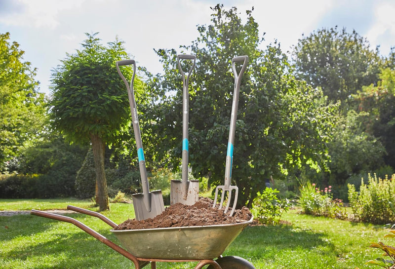 Gardena NatureLine Spaten: Gartenspaten aus Qualitätsstahl zum Umgraben und Ausheben, sicherer Tritt