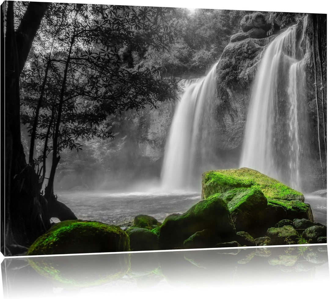 traumhafter Wasserfall im Dschungel schwarz/weiss Format: 100x70 auf Leinwand, XXL riesige Bilder fe