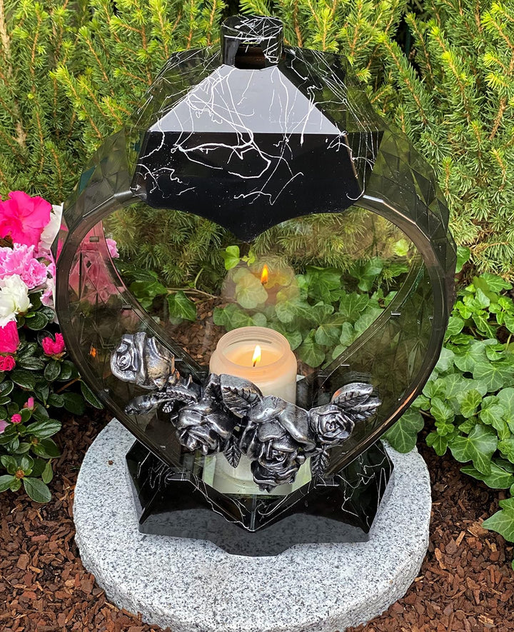 Grablampe Laterne Herz Form Grablicht Kerze Grabkerze Grabdekoration 33 cm H.! Grabschmuck Neue Mode