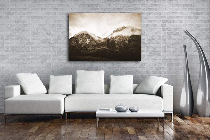 deyoli Nebel bedeckte Berge Format: 80x60 Effekt: Sepia als Leinwand, Motiv fertig gerahmt auf Echth