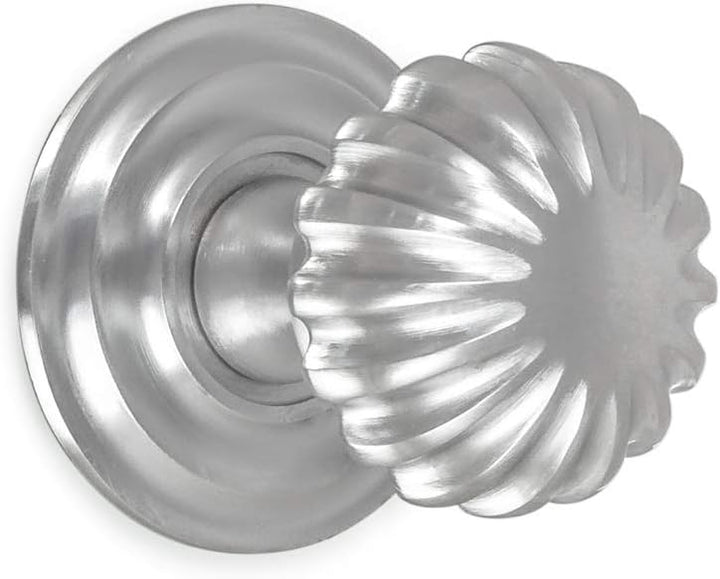 Antikas - Türknauf mit Rosette, feststehend, Türdrücker aus mattem Chrom, wie antik