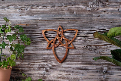 Windalf Amulett Holzbild TRIANY h: 28 cm Triade & Kelten Knoten Glückssymbol Handarbeit aus Holz