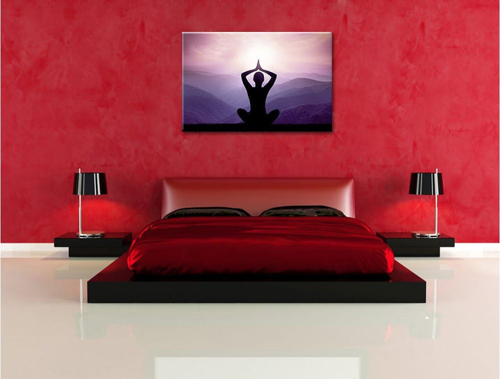 Pixxprint Meditierender Mann in den Bergen / 100x70cm Leinwandbild bespannt auf Holzrahmen/Wandbild