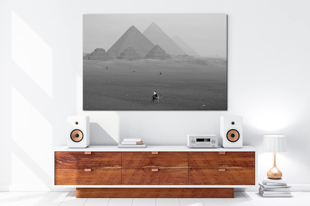deyoli Pyramiden von Gizeh Format: 80x60 Effekt: Schwarz&Weiss als Leinwandbild, Motiv fertig gerahm