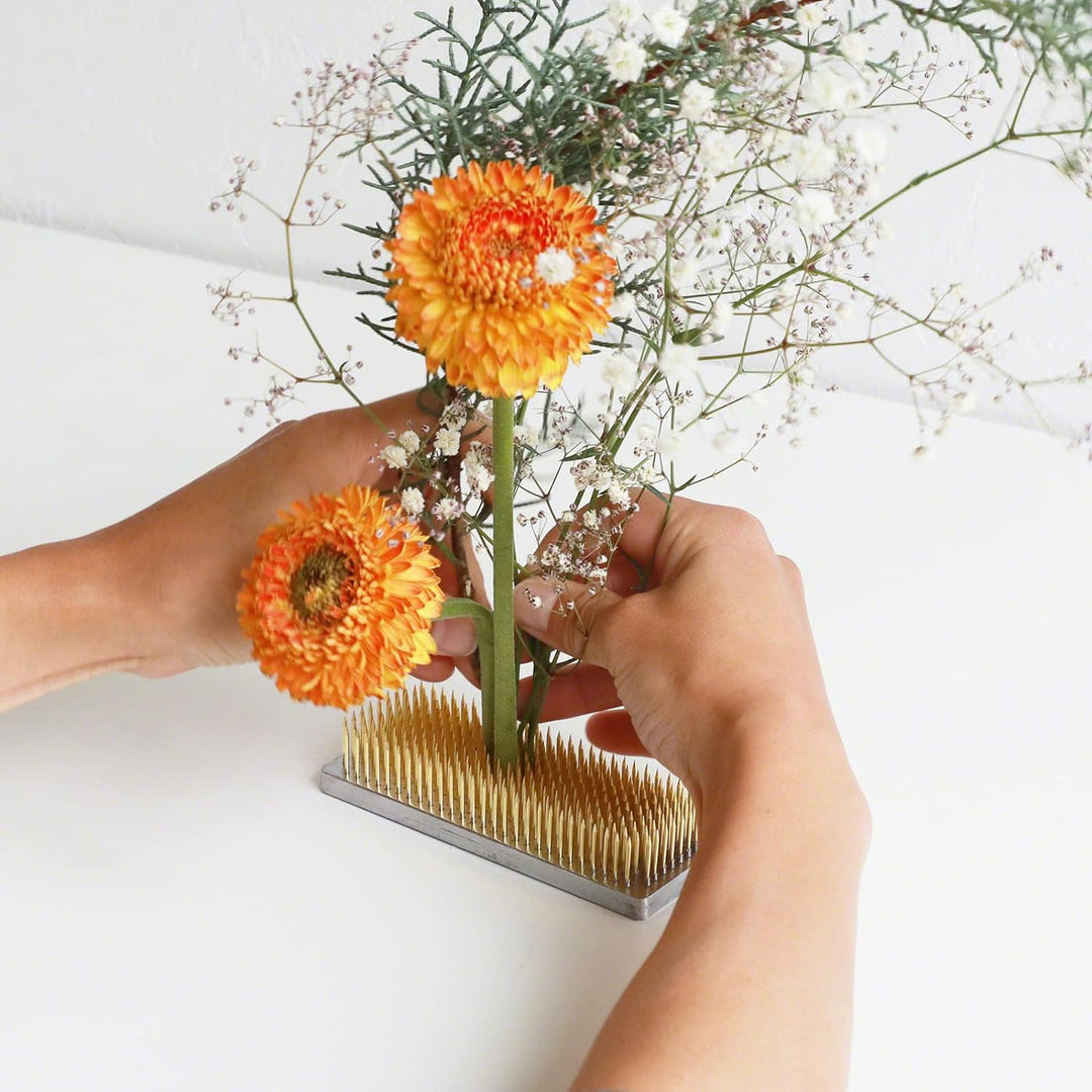 Wazakura Japanischer Ikebana Kenzan langer rechteckiger Blumenhalter 120mm, Hergestellt in Japan, Bl