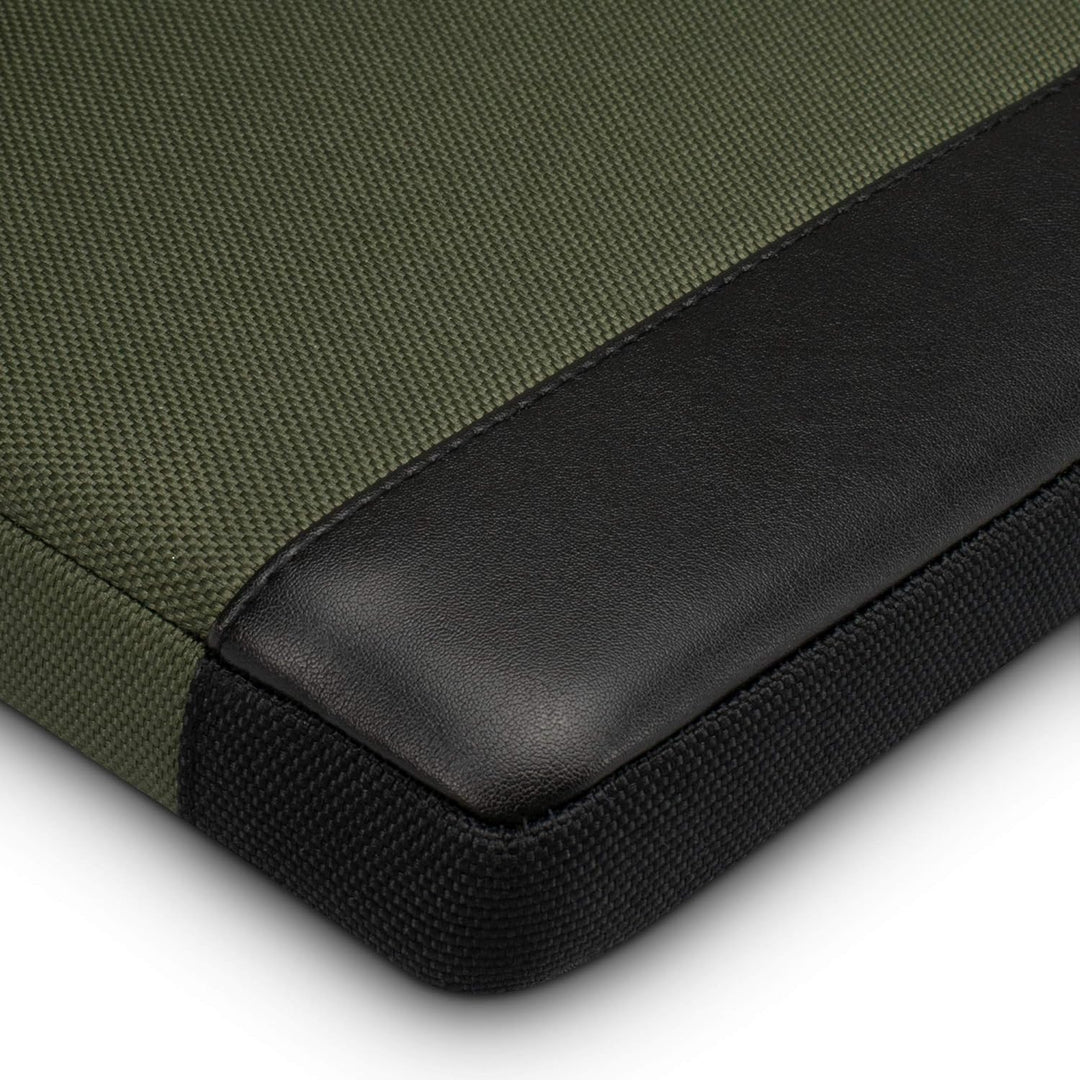 Adore June 16 Zoll Bent Laptop Tasche Oliv Grün kompatibel mit MacBook Pro 16 2023 2021, Nachhaltige