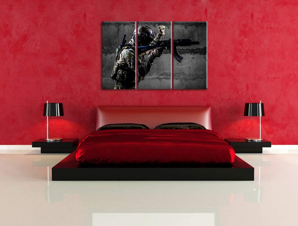 Pixxprint Soldat mit Uniform im Einsatz als Leinwandbild | Grösse: 3 Teilig (120x80) | Wandbild| Kun