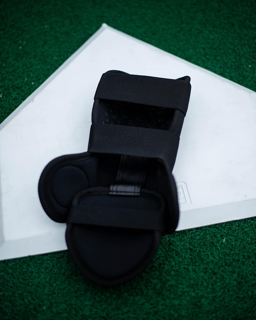 Rawlings Leg Guard