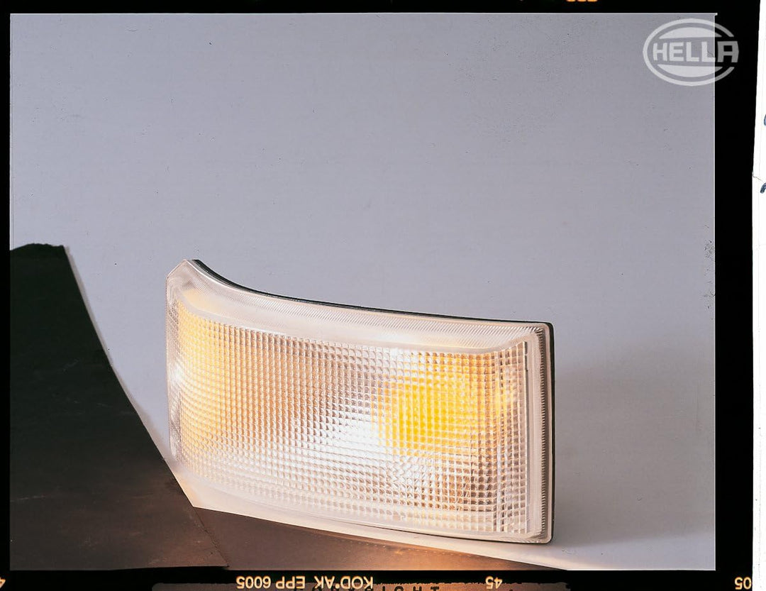 HELLA - Blinkleuchte - Halogen - 12/24V - Einbau/Schraubanschluss - Lichtscheibenfarbe: glasklar - S