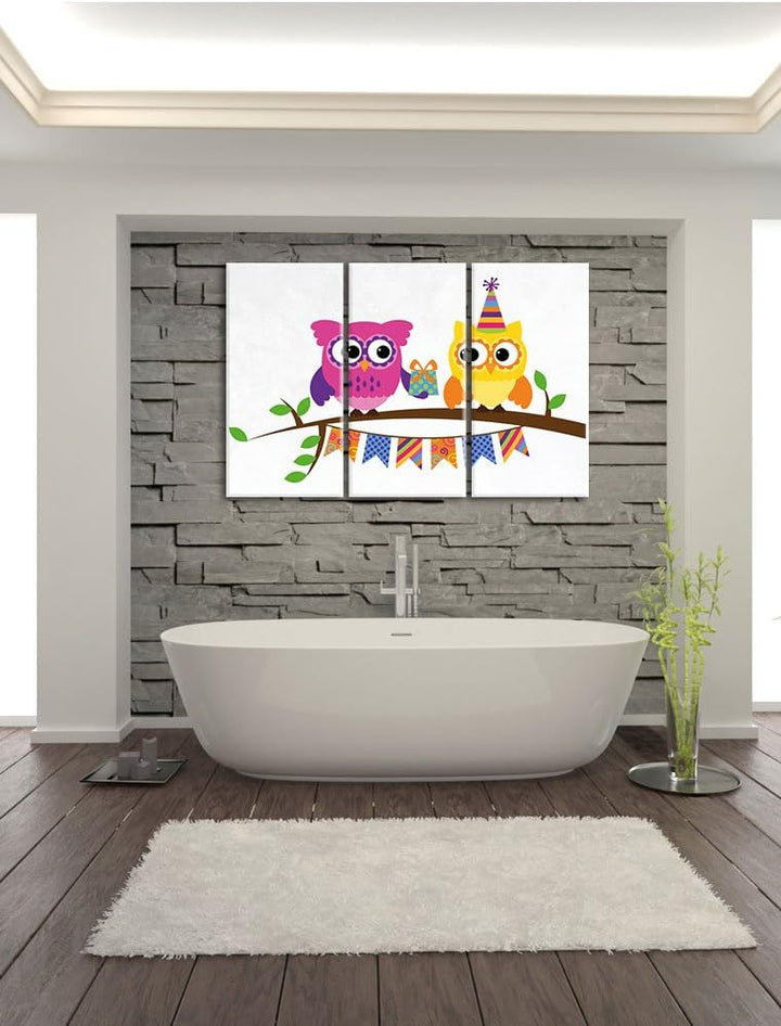 Pixxprint Eulen mit Geschenk auf AST als Leinwandbild/Grösse: 3 Teilig (120x80) cm/Wandbild/Kunstdru