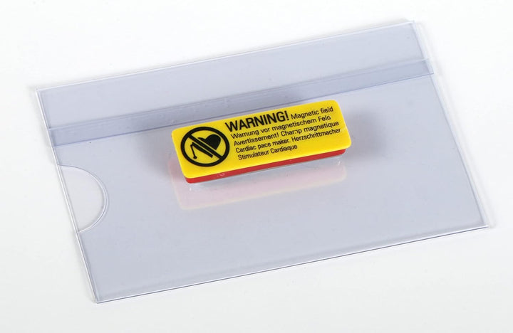 EUROPEL Kunststoff-Ausweishalter mit Magnetverschluss - Set zu 24 Stück - 90 x 55 mm - Ausweis- und