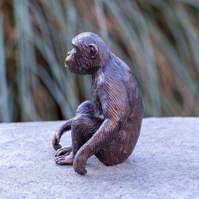 IDYL Bronze-Skulptur Schimpanse | 15x9x12 cm | Tierfigur aus Bronze handgefertigt | Wetterfest