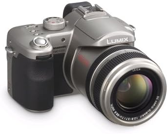 Panasonic Lumix DMC-FZ50 EG S Digitalkamera (10 Megapixel, 12-fach opt. Zoom, 5,1 cm (2 Zoll) Displa