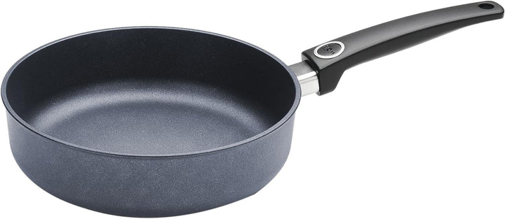 Woll 724SLI SaphirLite-Schmiedegussinduktionspfanne 24 cm ø, 7 cm hoch, mit festem Stiel