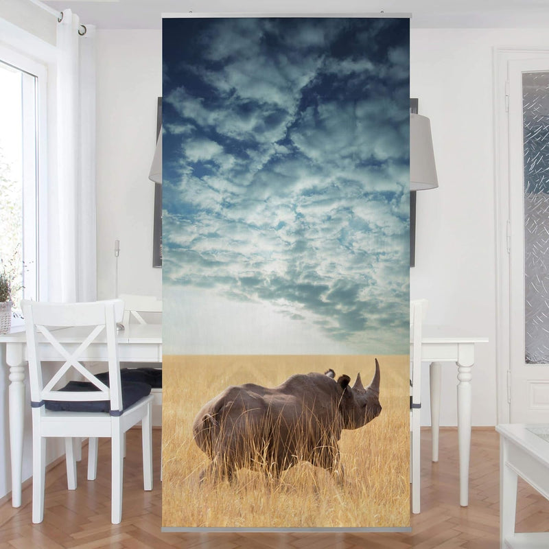 Bilderwelten Raumteiler Nashorn in der Savanne 250x120cm inkl. transparenter Halterung, inkl. transp