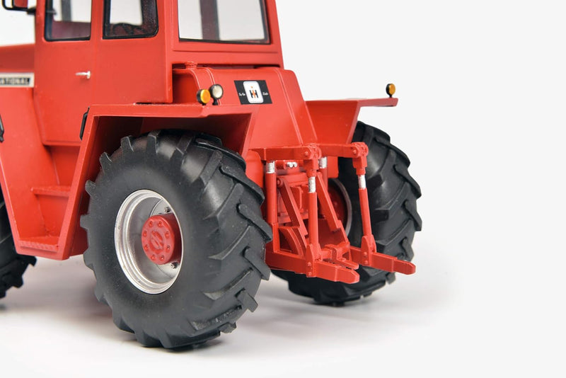 Schuco 450910900 International 4166, Traktor, Modellauto, Massstab 1:32, Limited Edition 1.500, Resi