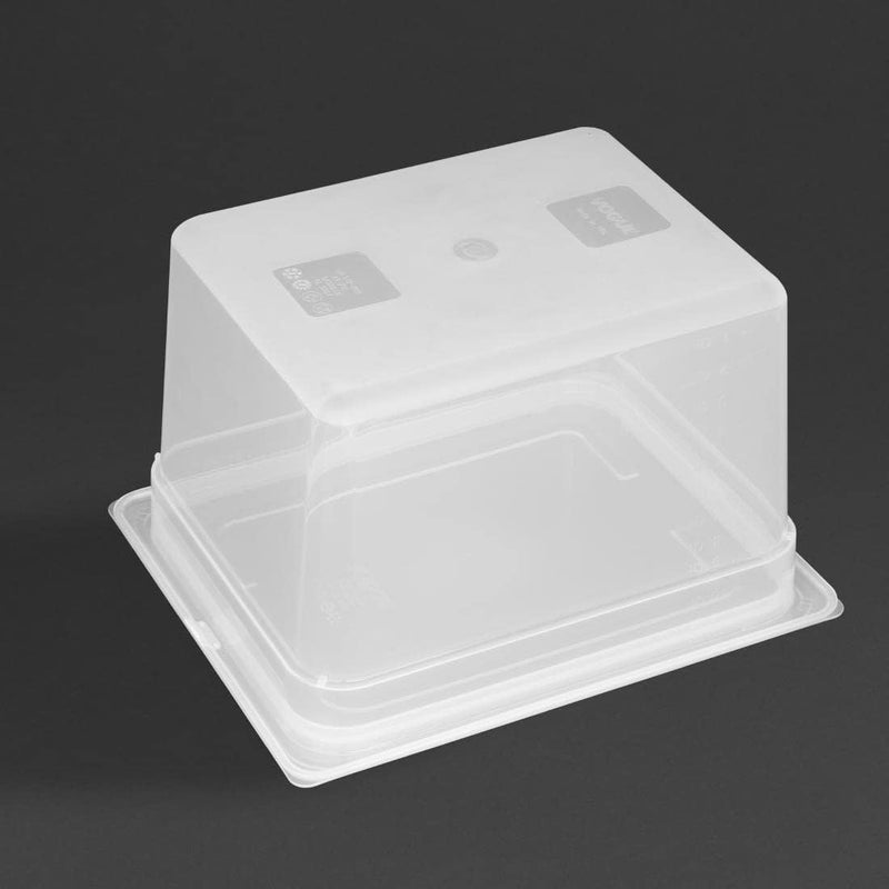 Vogue Polypropylene GN Container 1/2 with Lid 200mm (H) 11.7Ltr (Pack 4) 325(L)x265(W)x100(D)mm, 325