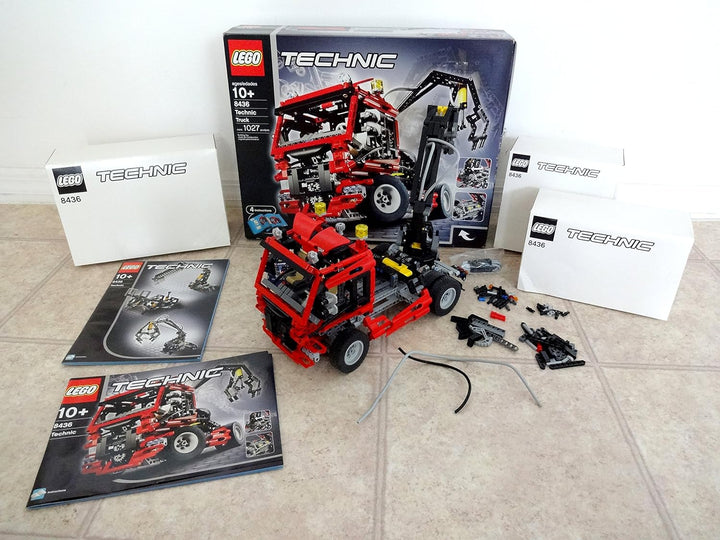 LEGO TECHNIC 8436 - Truck mit Pneumatik-Kran
