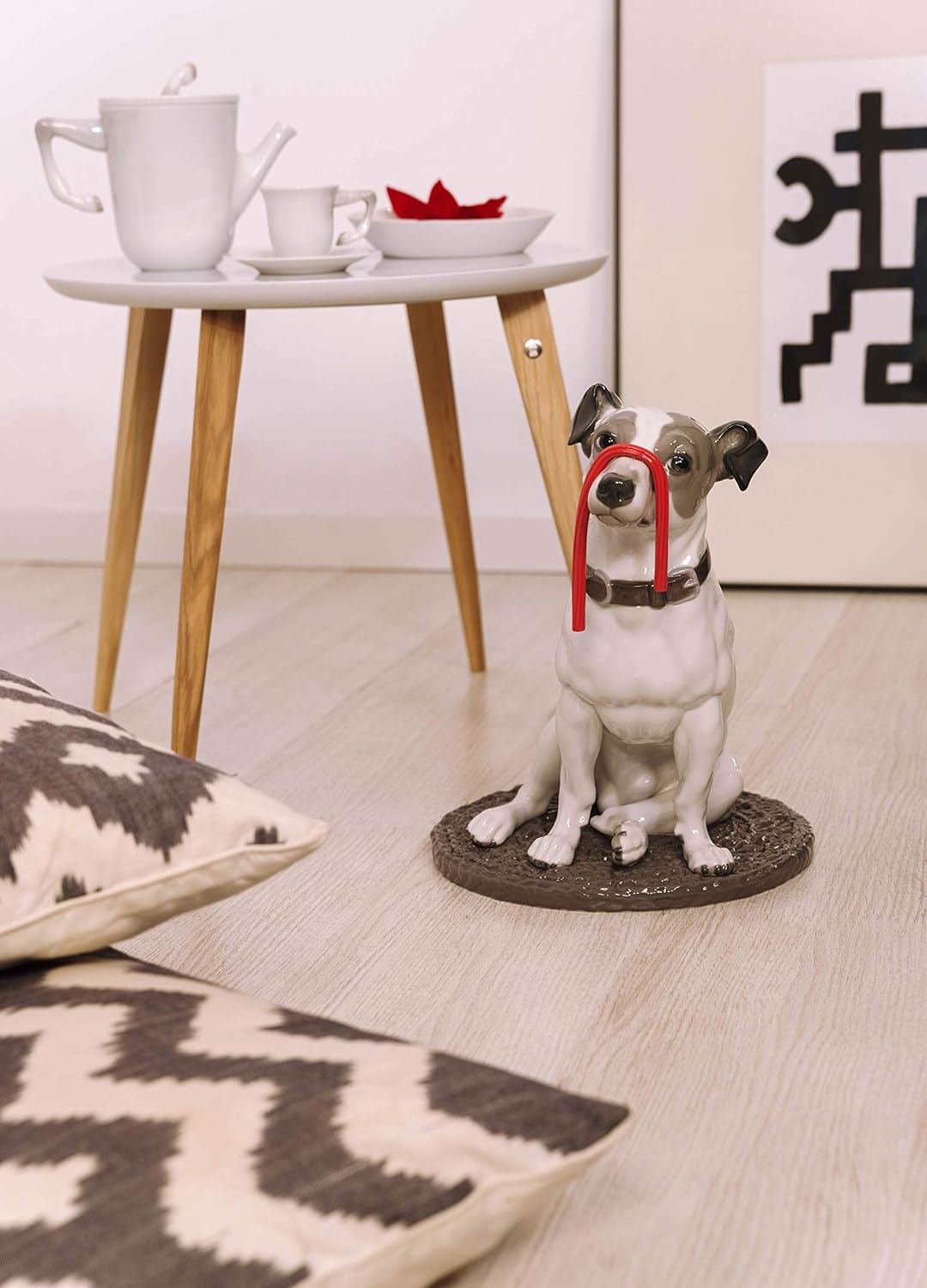 LLADRÓ Hunde Figur Jack Russell Mit Lakritz. Jack Russell Dog. Porzellan.