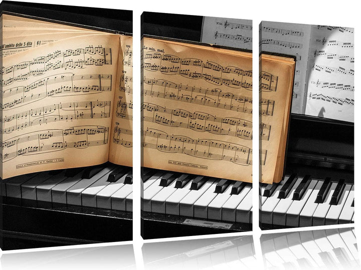 Pixxprint Notenbuch auf Piano als Leinwandbild | Grösse: 3 Teilig (120x80) | Wandbild| Kunstdruck |