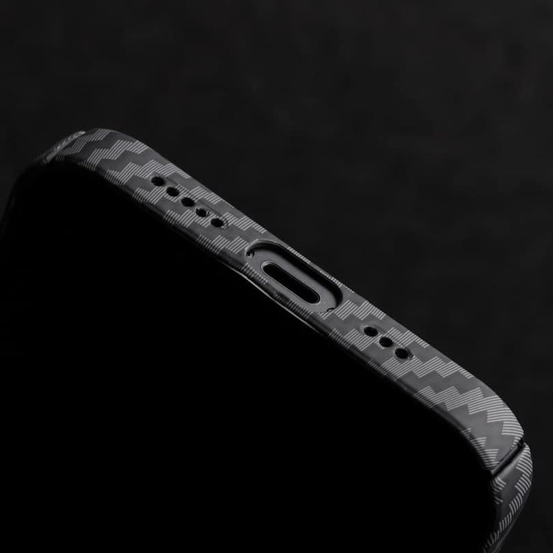 andi be free Handyhülle iPhone 14 Pro Max | Carbon Phone Case Qi-kompatibel | iPhone-Hülle für kabel