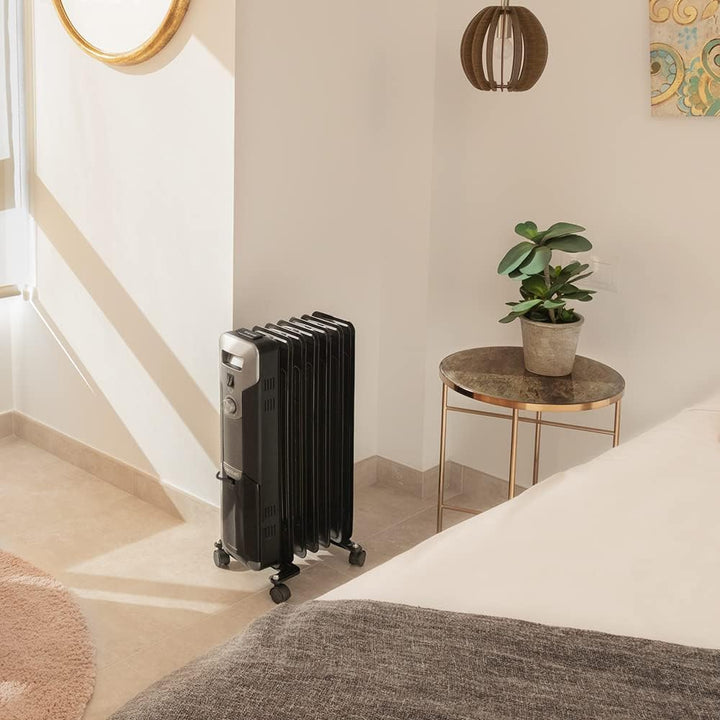 Cecotec Ölheizkörper ReadyWarm 7000 Space Black. 1500 W, 7 Heizungsmodule, 3 Leistungsstufen, Kabela