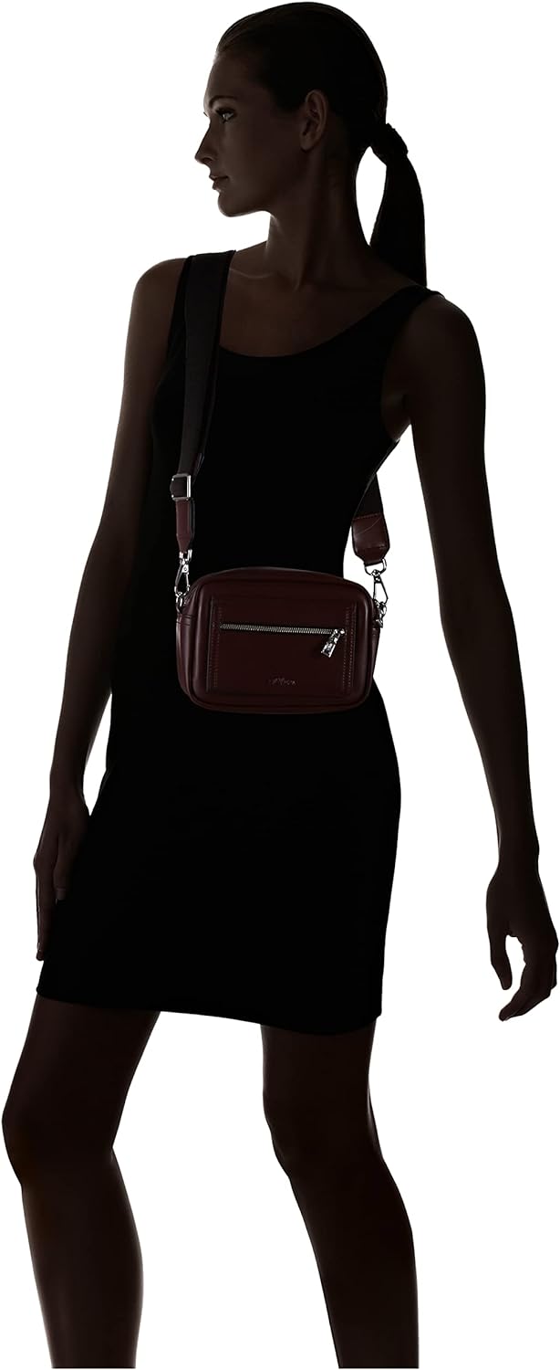 s.Oliver Damen 201.10.111.30.300.2112301 Cross Body 3993, 3993